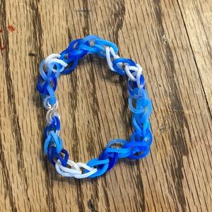 Rubber band bracelet’s